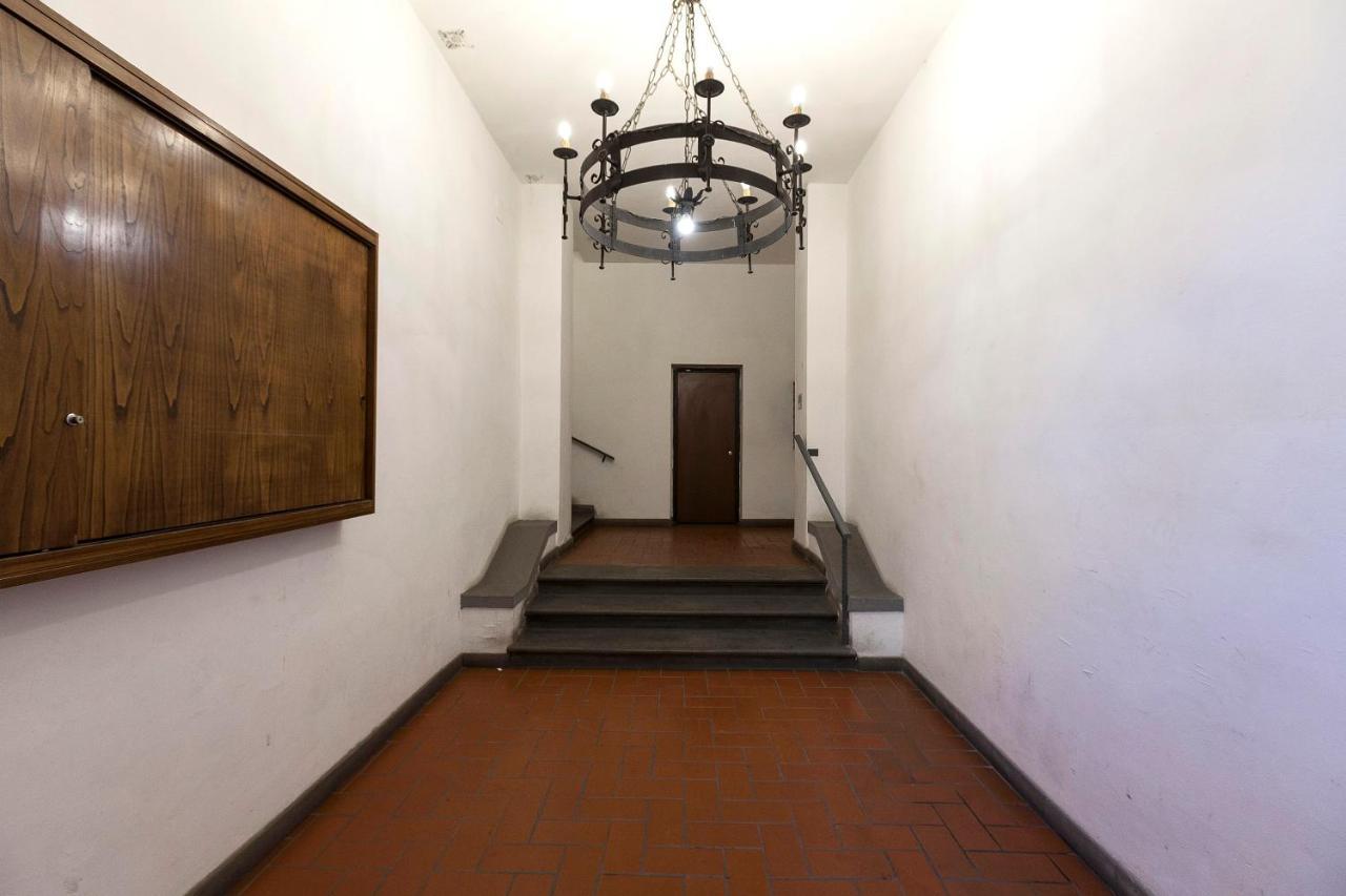 Guendalina Apartment By Mamo Florence Buitenkant foto