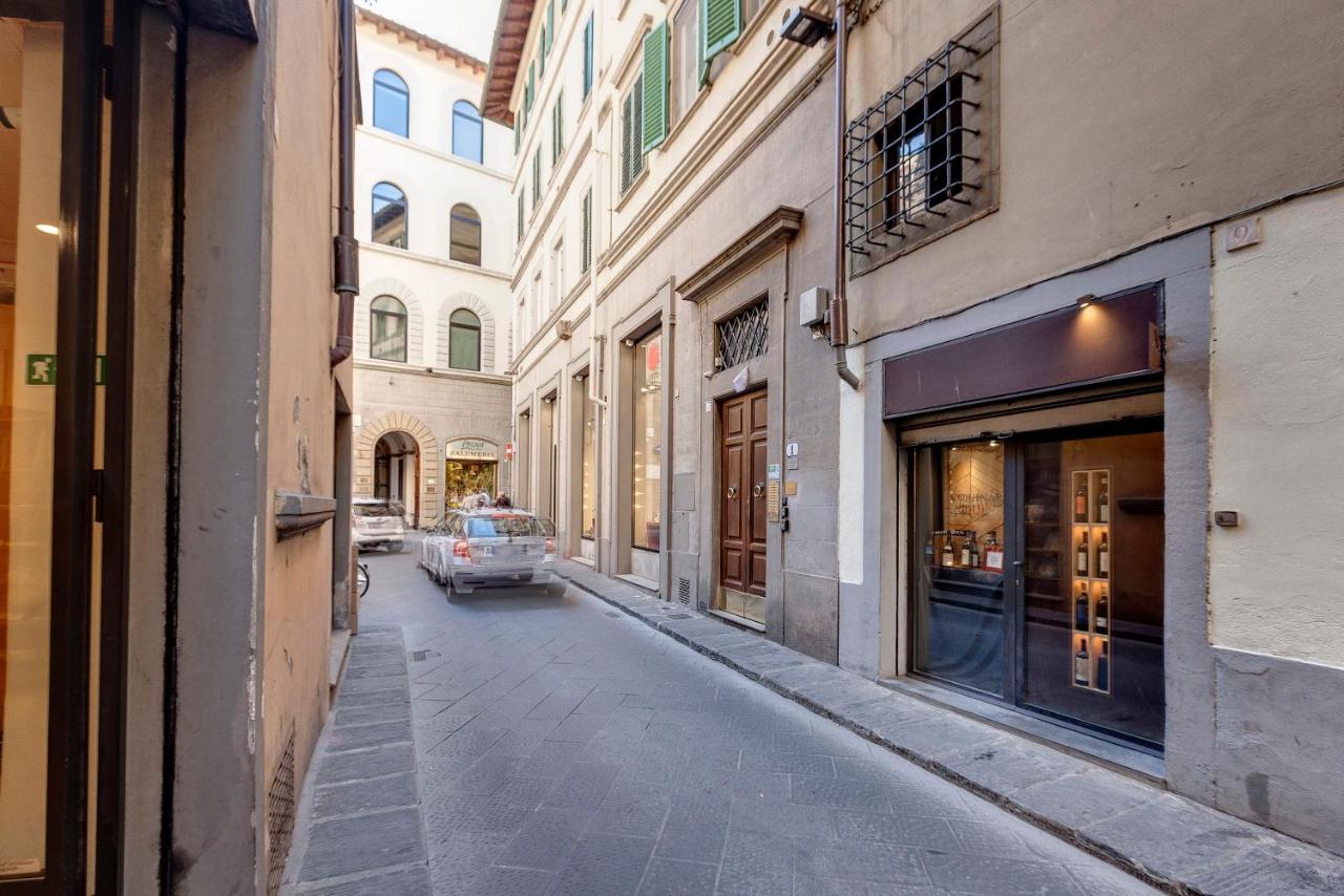 Guendalina Apartment By Mamo Florence Buitenkant foto